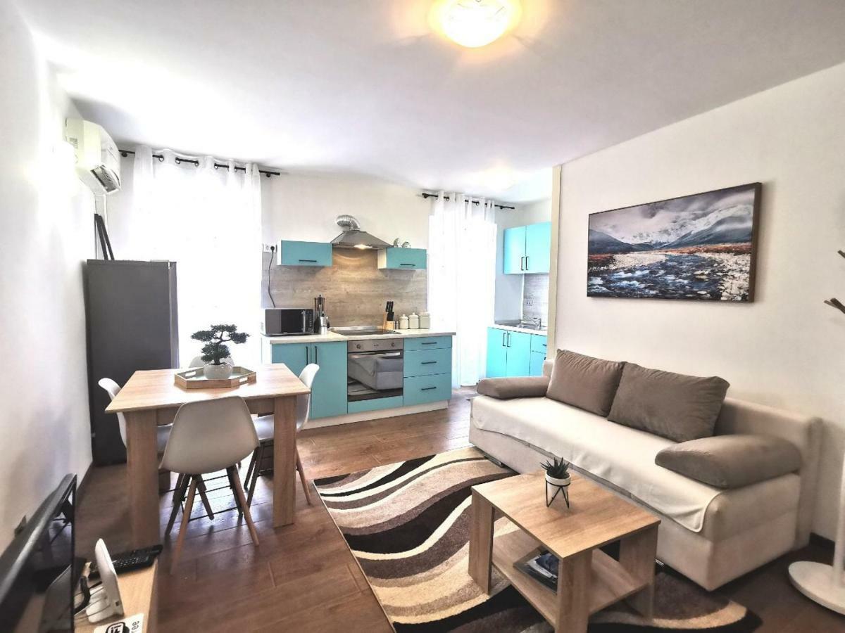 A Charming One-Bedroom Apartment In The Heart Of 'Rovinj' Eksteriør bilde