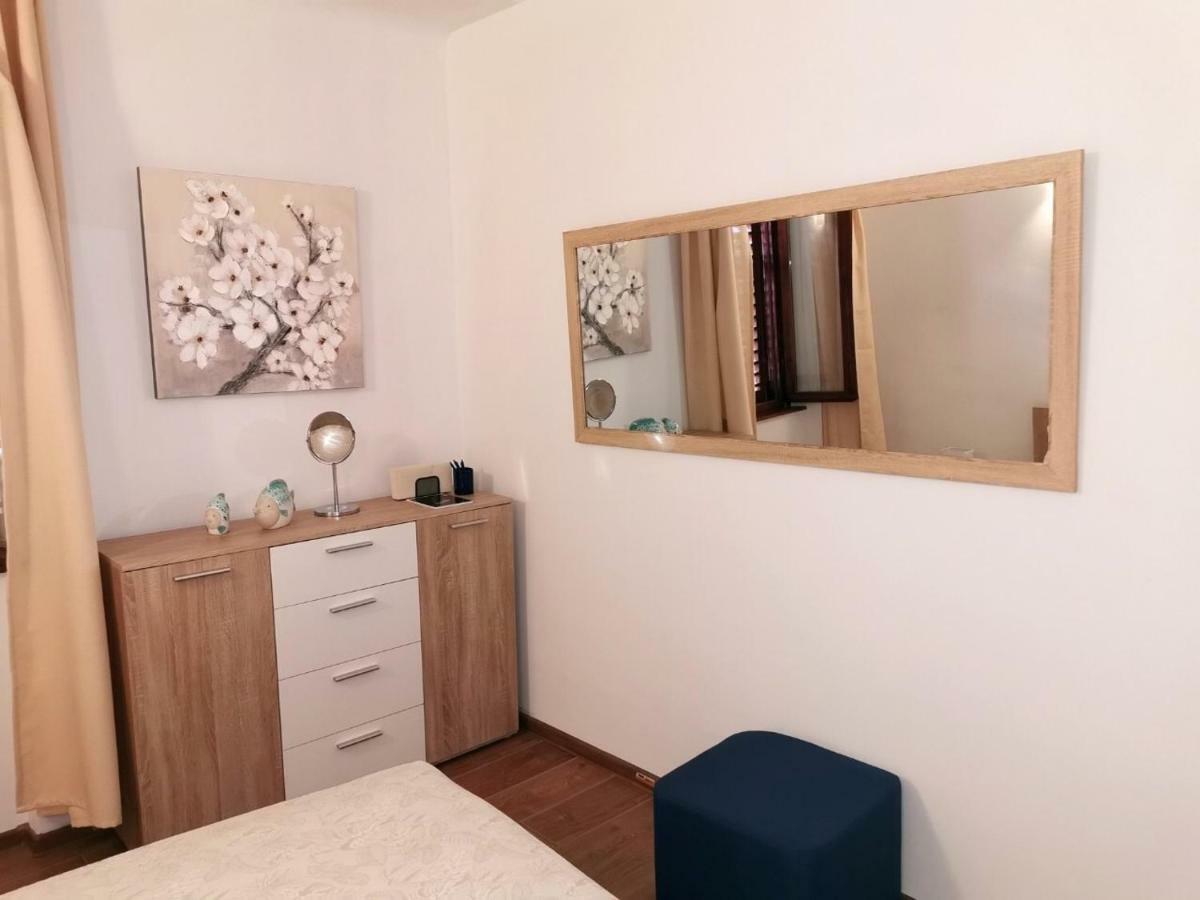 A Charming One-Bedroom Apartment In The Heart Of 'Rovinj' Eksteriør bilde